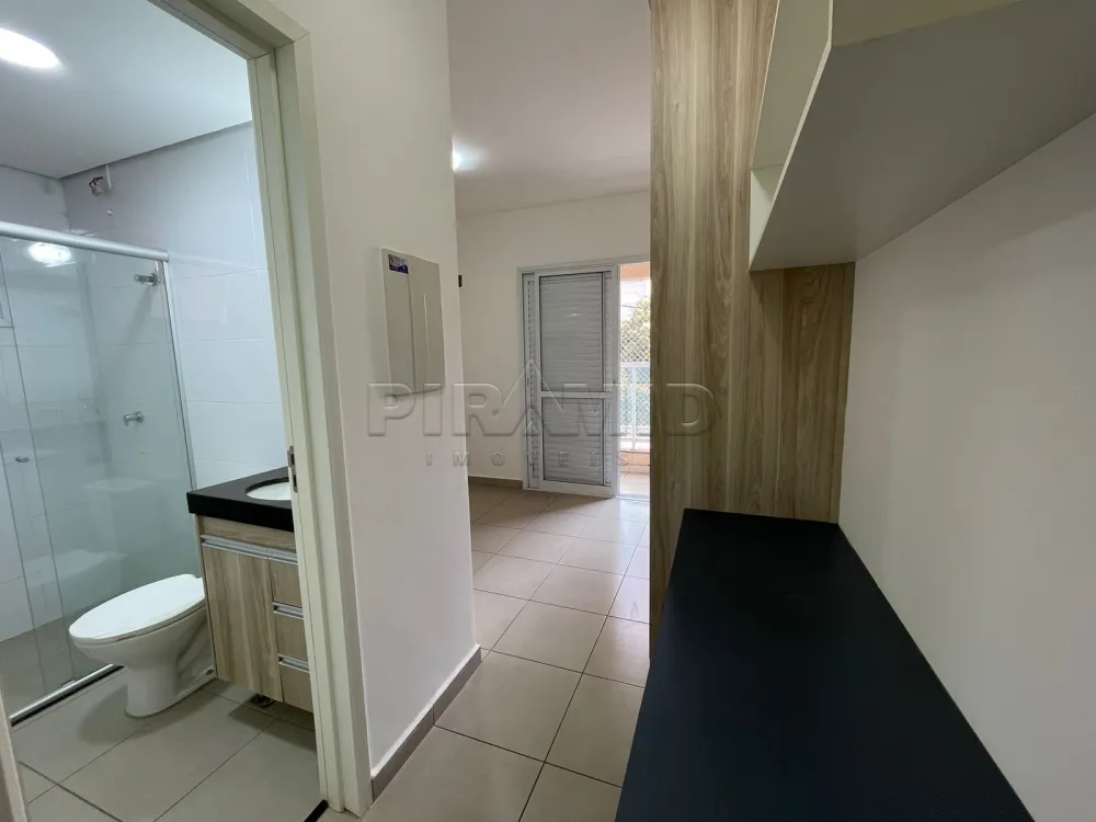 Alugar Apartamento / Padr&atilde;o em Ribeir&atilde;o Preto R$ 1.700,00 - Foto 14