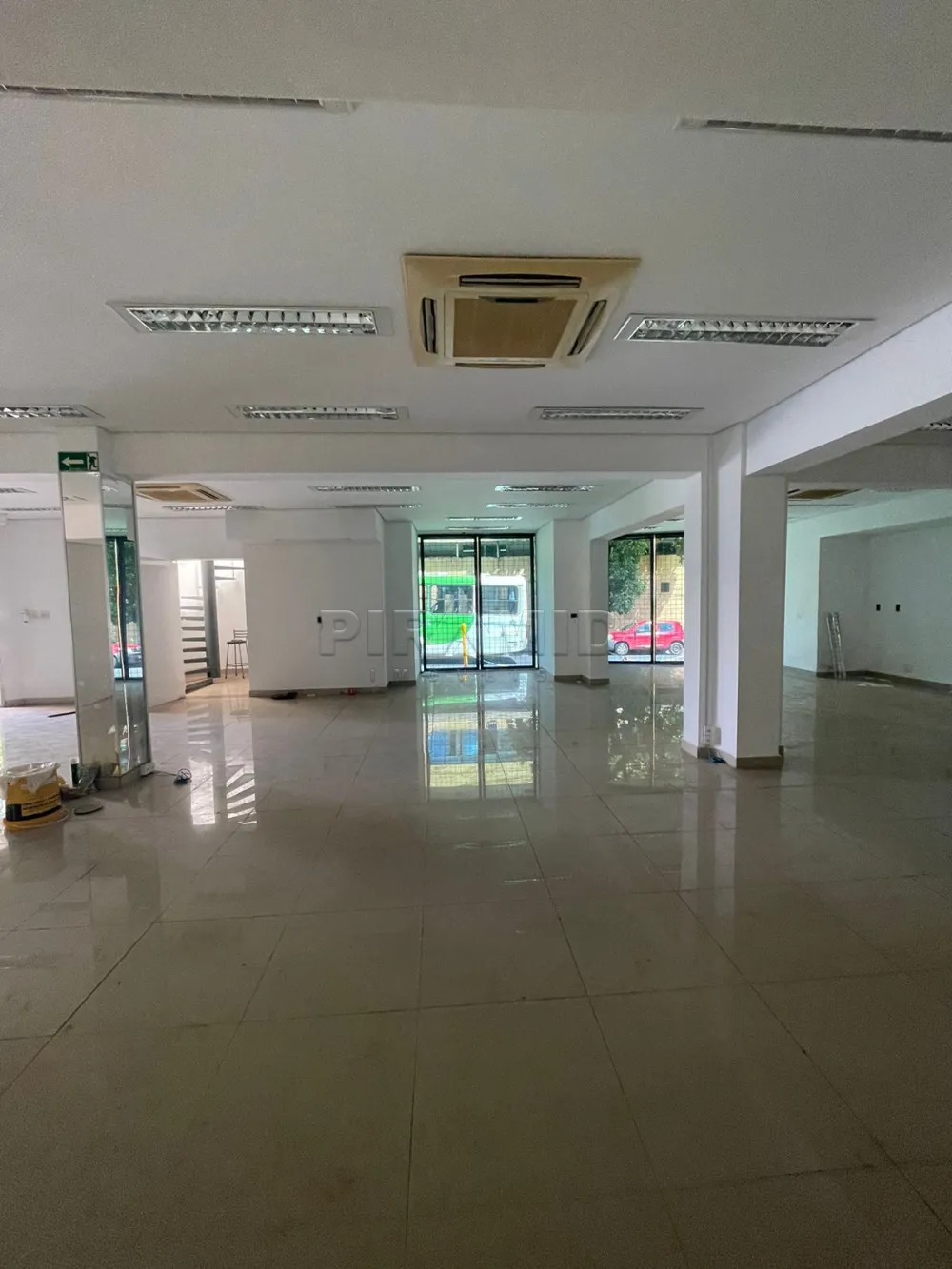 Alugar Comercial / Pr&eacute;dio em Ribeir&atilde;o Preto R$ 7.000,00 - Foto 11