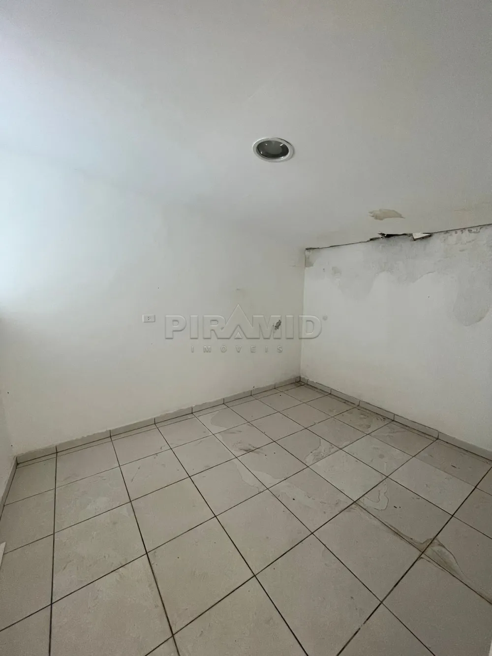 Alugar Comercial / Pr&eacute;dio em Ribeir&atilde;o Preto R$ 7.000,00 - Foto 21