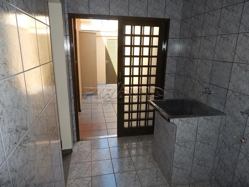 Alugar Casa / Padr&atilde;o em Ribeir&atilde;o Preto R$ 2.300,00 - Foto 10