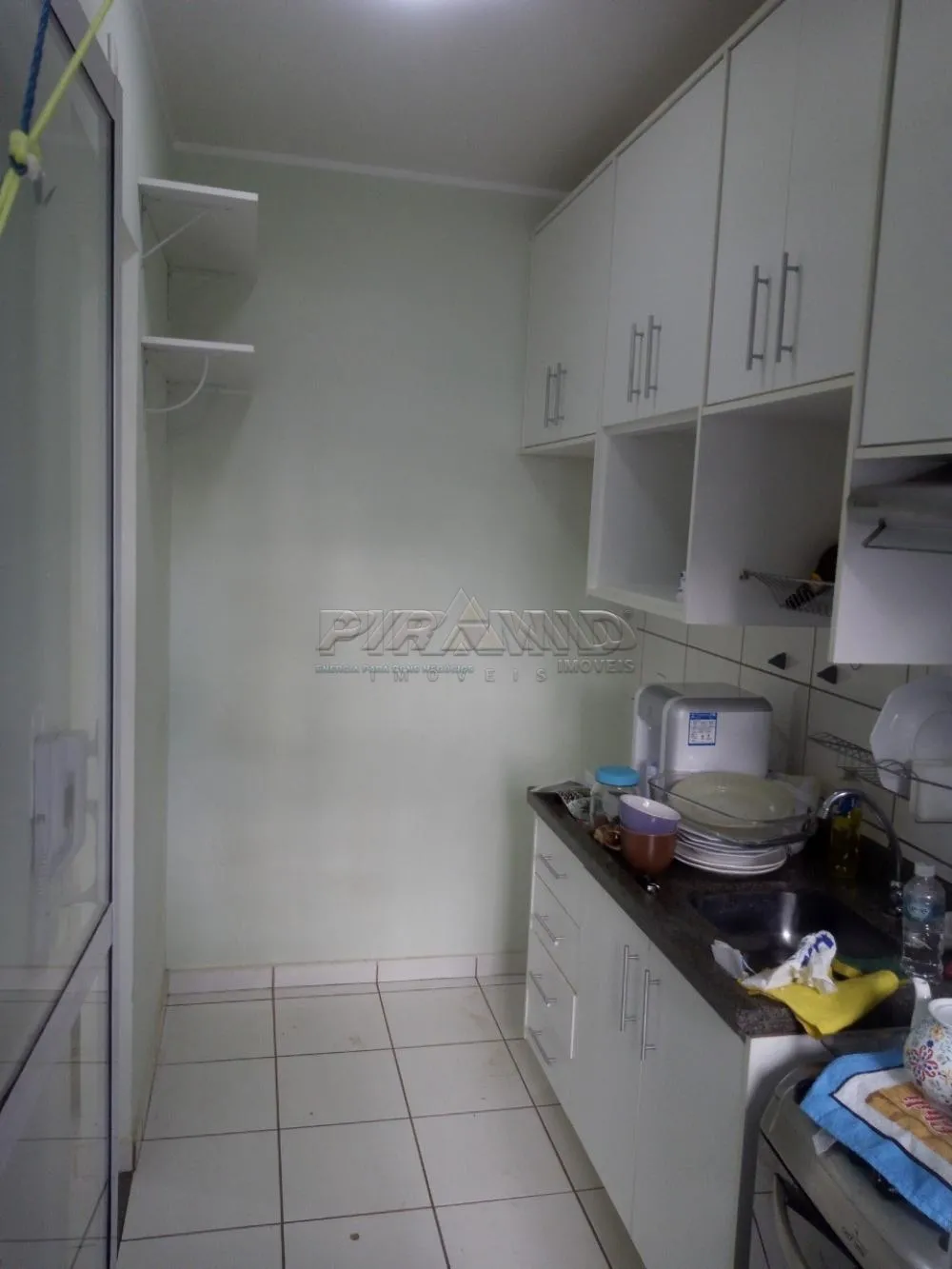 Alugar Apartamento / Padr&atilde;o em Ribeir&atilde;o Preto R$ 1.300,00 - Foto 12