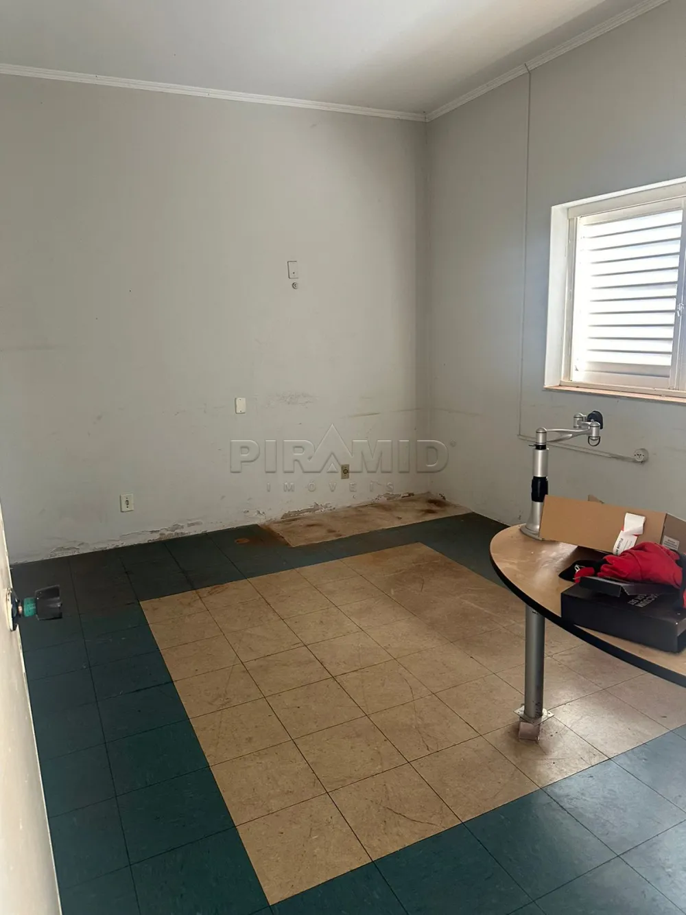 Alugar Comercial / Sal&atilde;o em Ribeir&atilde;o Preto R$ 3.300,00 - Foto 10