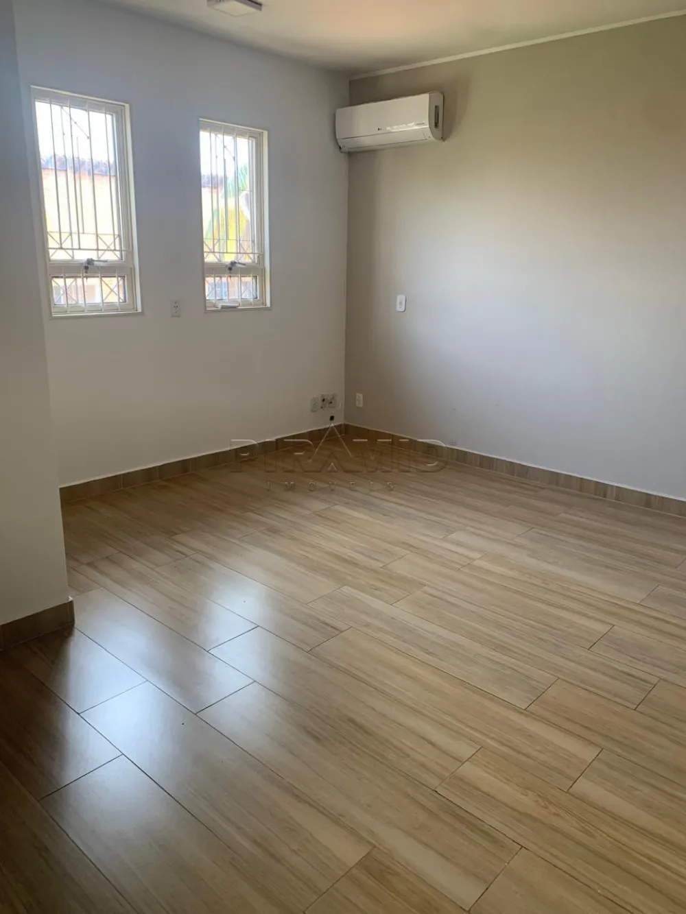 Alugar Comercial / Sala em Ribeir&atilde;o Preto R$ 1.200,00 - Foto 4