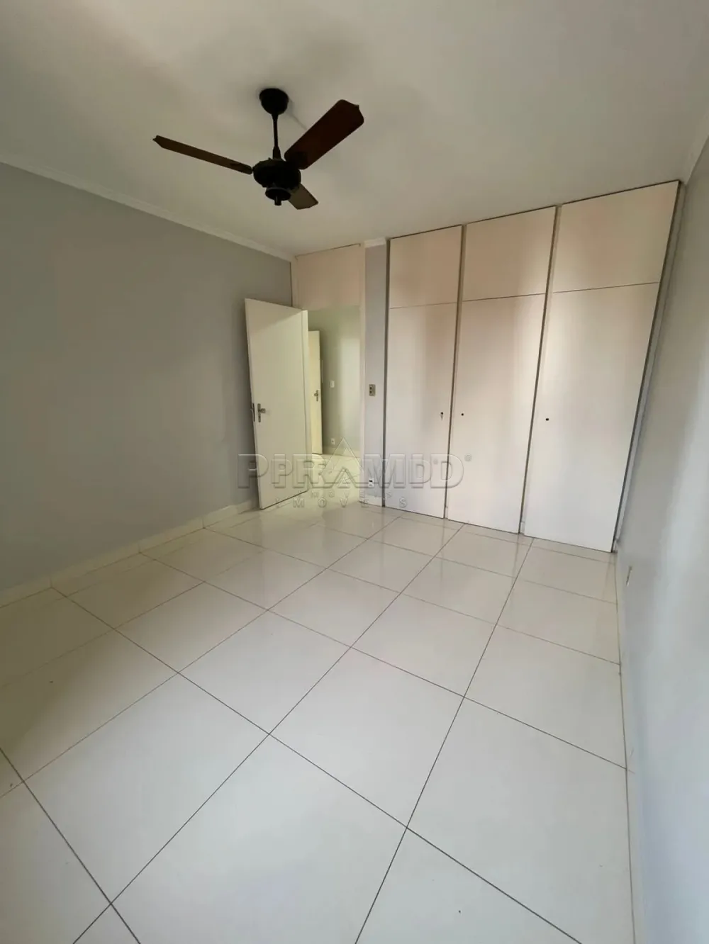 Alugar Apartamento / Padr&atilde;o em Ribeir&atilde;o Preto R$ 1.800,00 - Foto 8