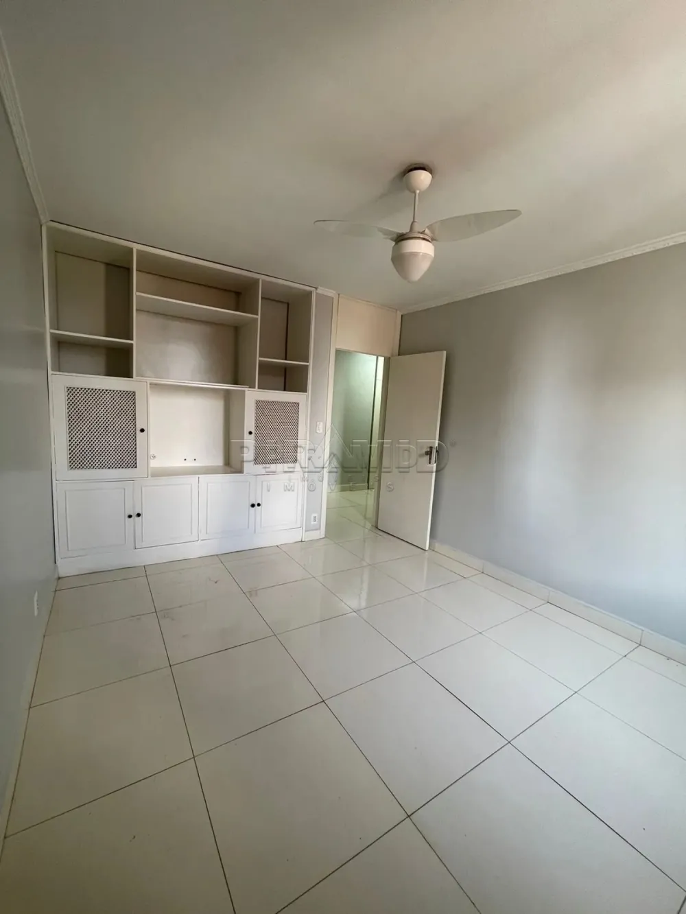 Alugar Apartamento / Padr&atilde;o em Ribeir&atilde;o Preto R$ 1.800,00 - Foto 9