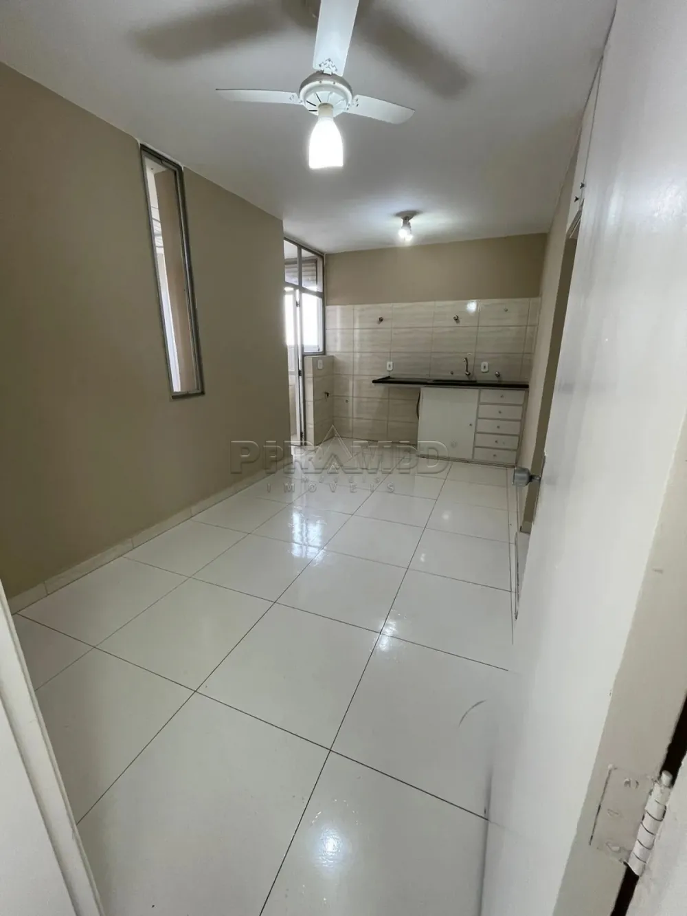 Alugar Apartamento / Padr&atilde;o em Ribeir&atilde;o Preto R$ 1.800,00 - Foto 18