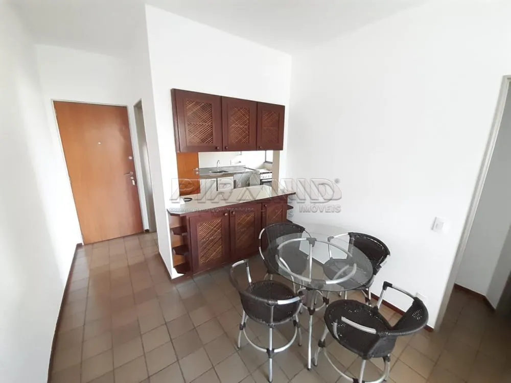 Alugar Apartamento / Padr&atilde;o em Ribeir&atilde;o Preto R$ 1.200,00 - Foto 4
