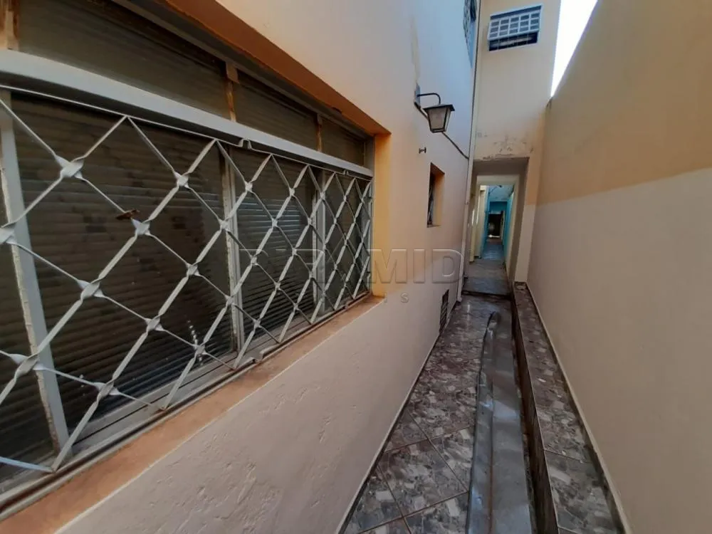 Alugar Casa / Padr&atilde;o em Ribeir&atilde;o Preto R$ 2.000,00 - Foto 28