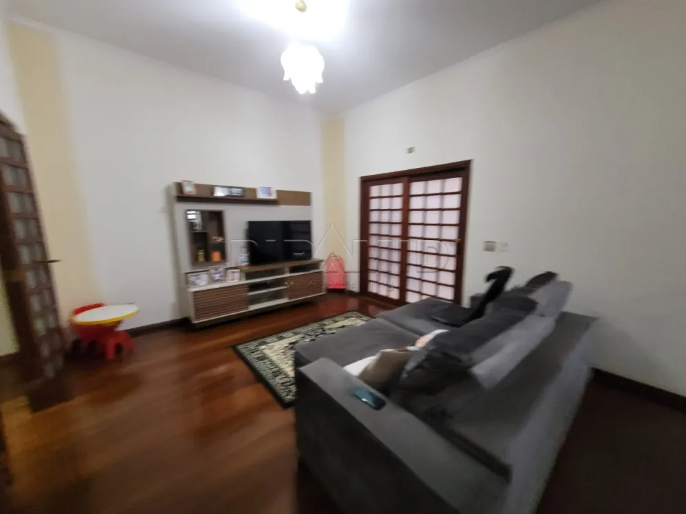 Alugar Casa / Padr&atilde;o em Ribeir&atilde;o Preto R$ 1.800,00 - Foto 7