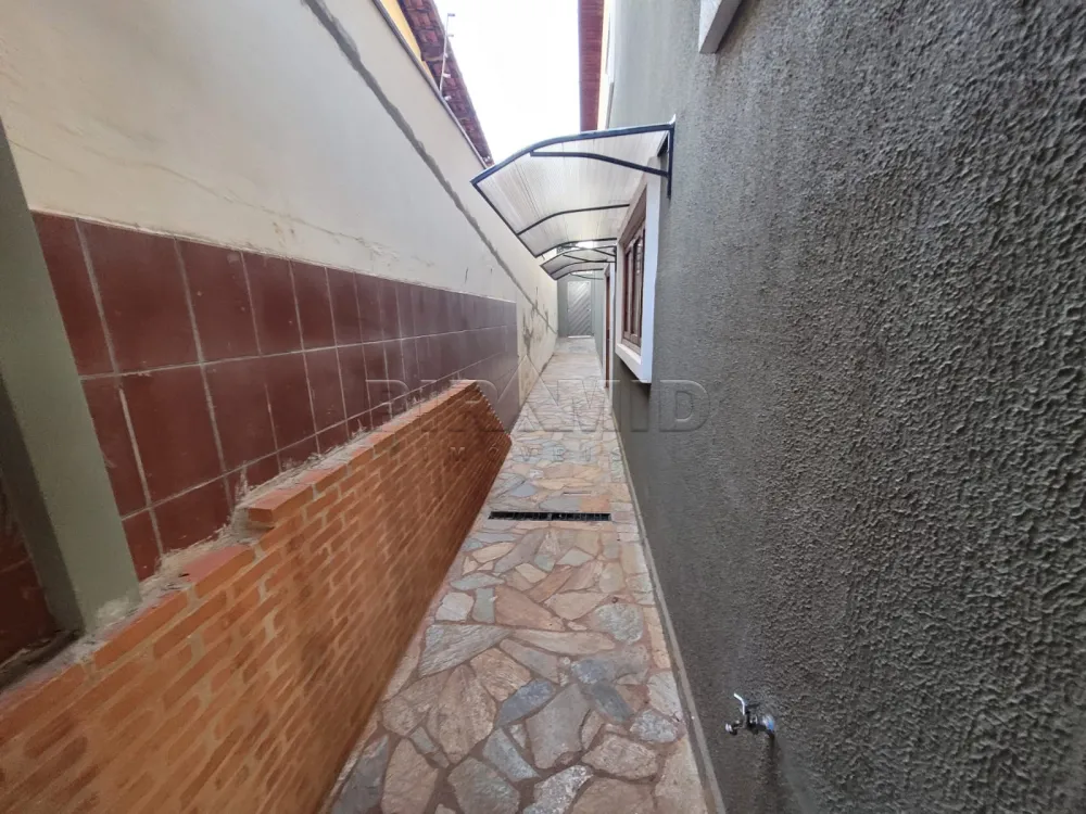 Alugar Casa / Padr&atilde;o em Ribeir&atilde;o Preto R$ 1.800,00 - Foto 60
