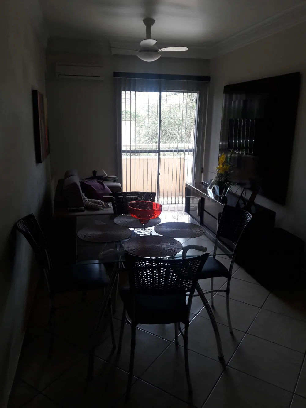 Alugar Apartamento / Padr&atilde;o em Ribeir&atilde;o Preto R$ 1.200,00 - Foto 3