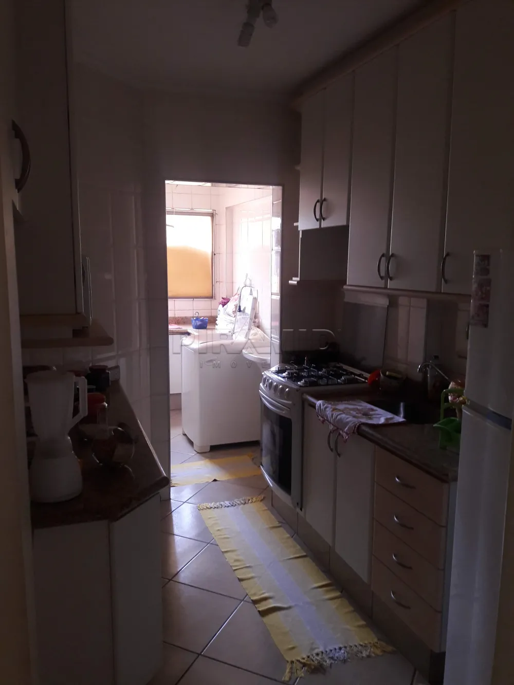 Alugar Apartamento / Padr&atilde;o em Ribeir&atilde;o Preto R$ 1.200,00 - Foto 17