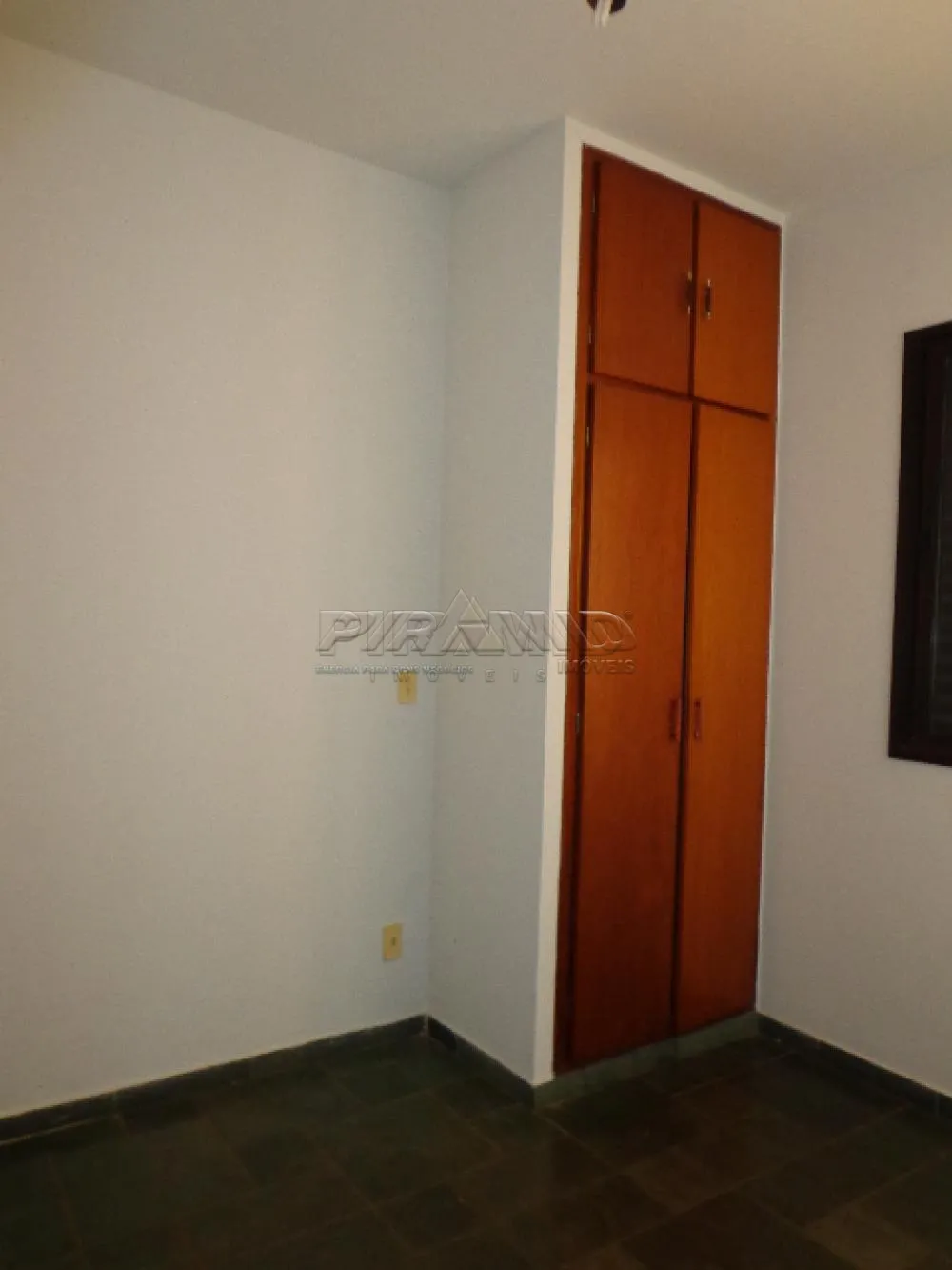 Alugar Apartamento / Padr&atilde;o em Ribeir&atilde;o Preto R$ 1.180,00 - Foto 9