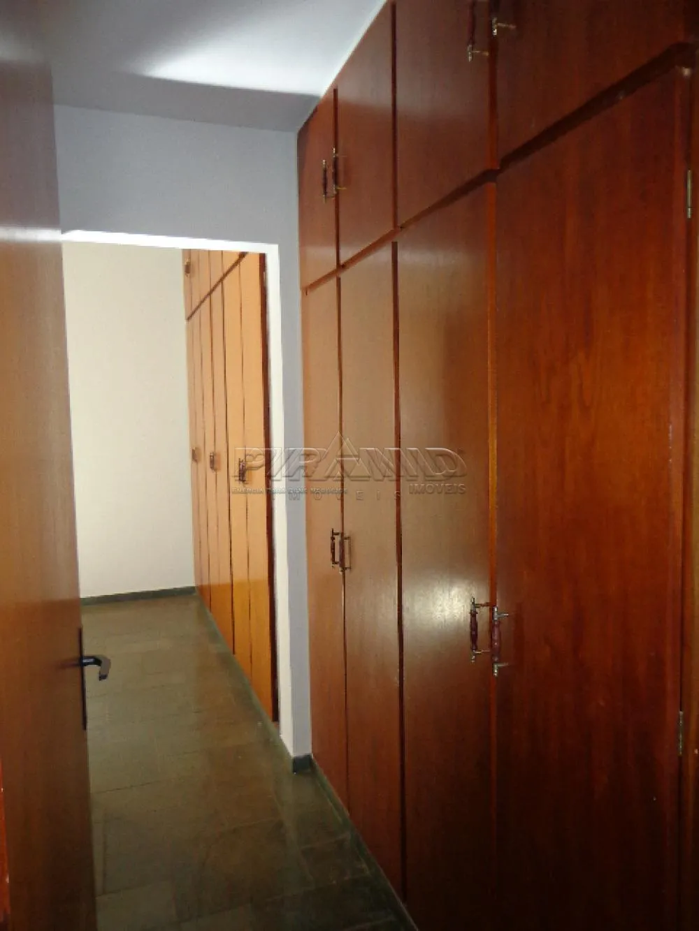 Alugar Apartamento / Padr&atilde;o em Ribeir&atilde;o Preto R$ 1.180,00 - Foto 15