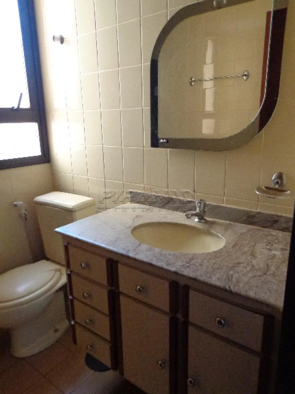 Alugar Apartamento / Padr&atilde;o em Ribeir&atilde;o Preto R$ 1.180,00 - Foto 18