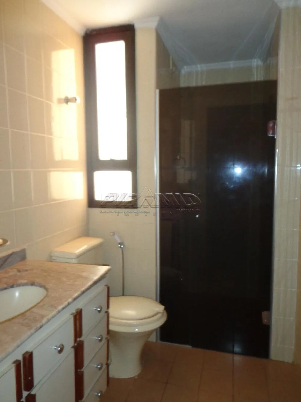 Alugar Apartamento / Padr&atilde;o em Ribeir&atilde;o Preto R$ 1.180,00 - Foto 23