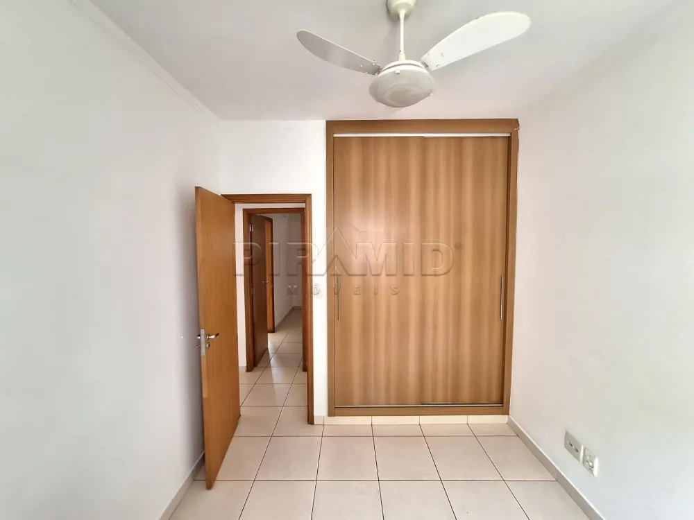 Alugar Apartamento / Padr&atilde;o em Ribeir&atilde;o Preto R$ 2.400,00 - Foto 12