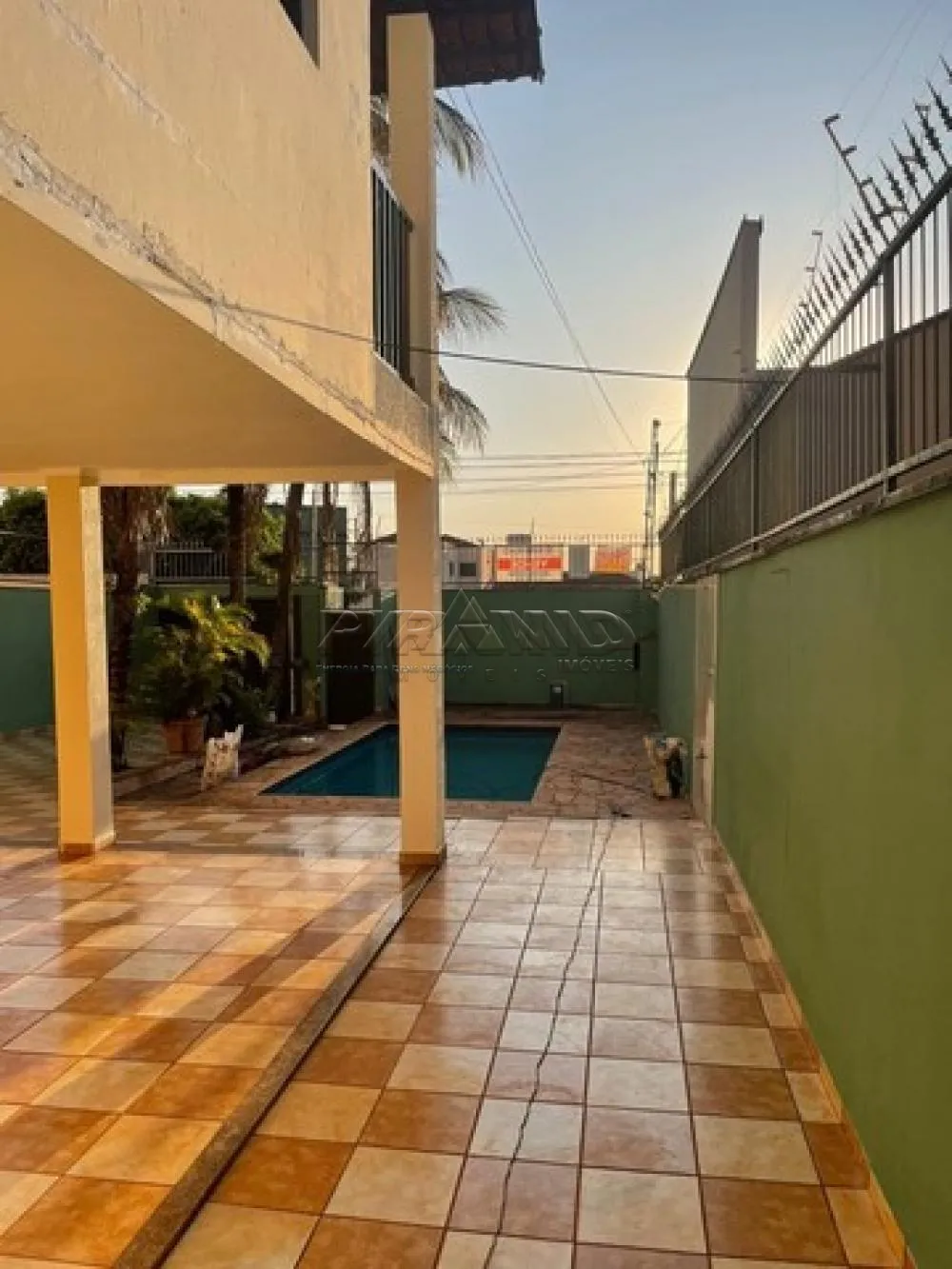 Alugar Casa / Padr&atilde;o em Ribeir&atilde;o Preto R$ 4.010,00 - Foto 3