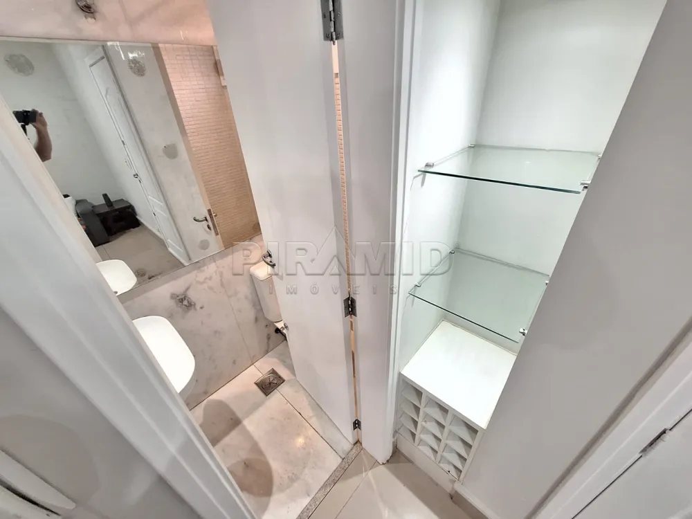 Alugar Apartamento / Padr&atilde;o em Ribeir&atilde;o Preto R$ 1.800,00 - Foto 4