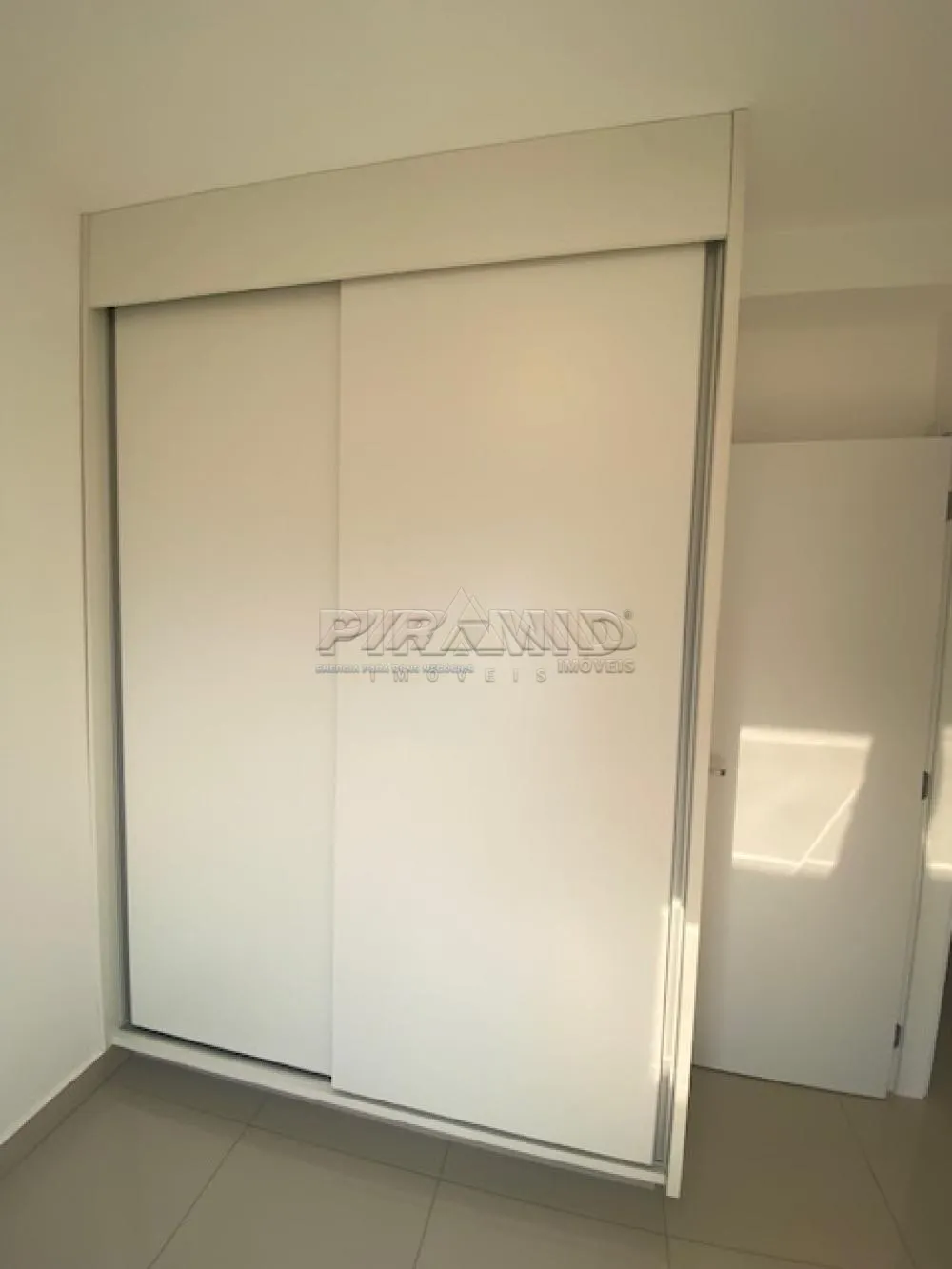 Alugar Apartamento / Padr&atilde;o em Ribeir&atilde;o Preto R$ 4.500,00 - Foto 15