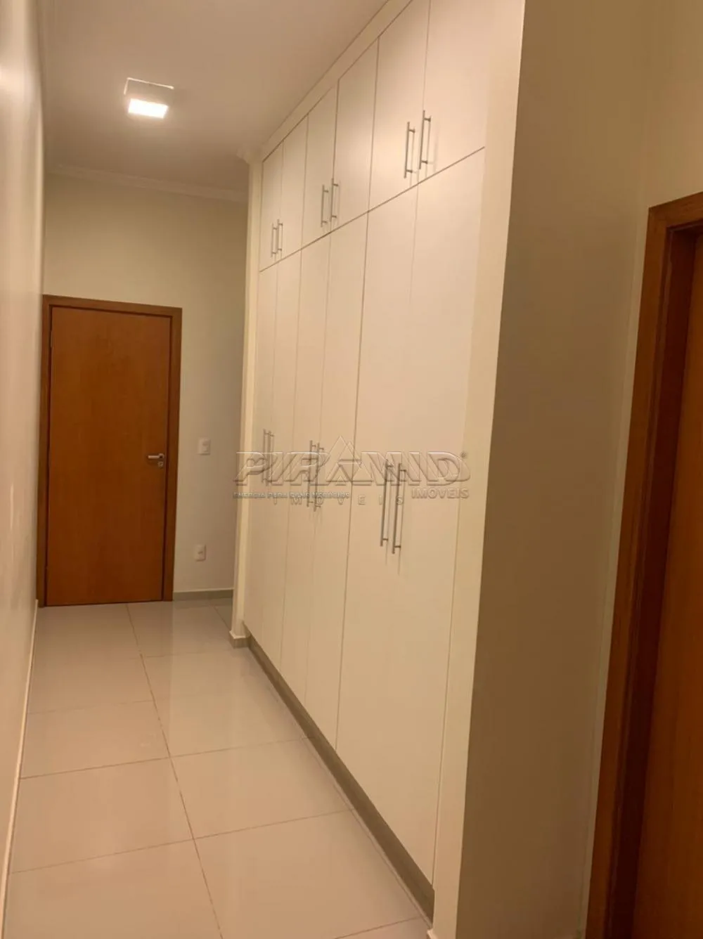 Alugar Casa / Padr&atilde;o em Ribeir&atilde;o Preto R$ 4.300,00 - Foto 4