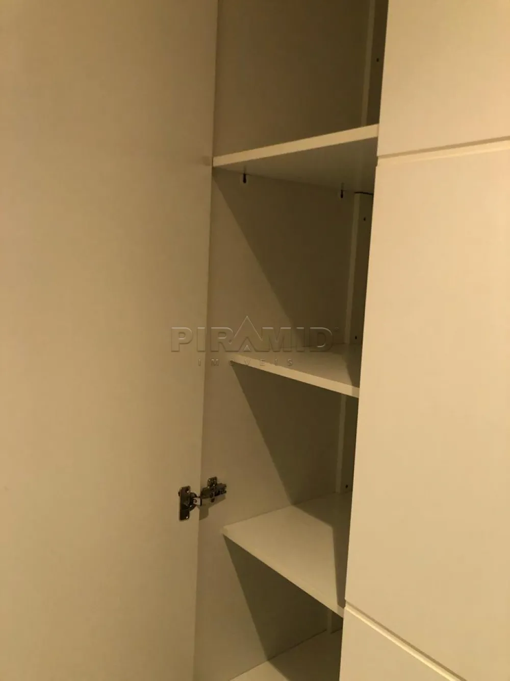 Alugar Apartamento / Padr&atilde;o em Ribeir&atilde;o Preto R$ 3.100,00 - Foto 10