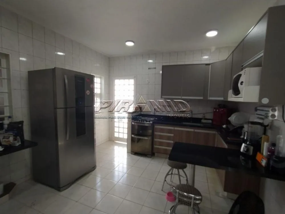 Alugar Casa / Padr&atilde;o em Ribeir&atilde;o Preto R$ 3.200,00 - Foto 10
