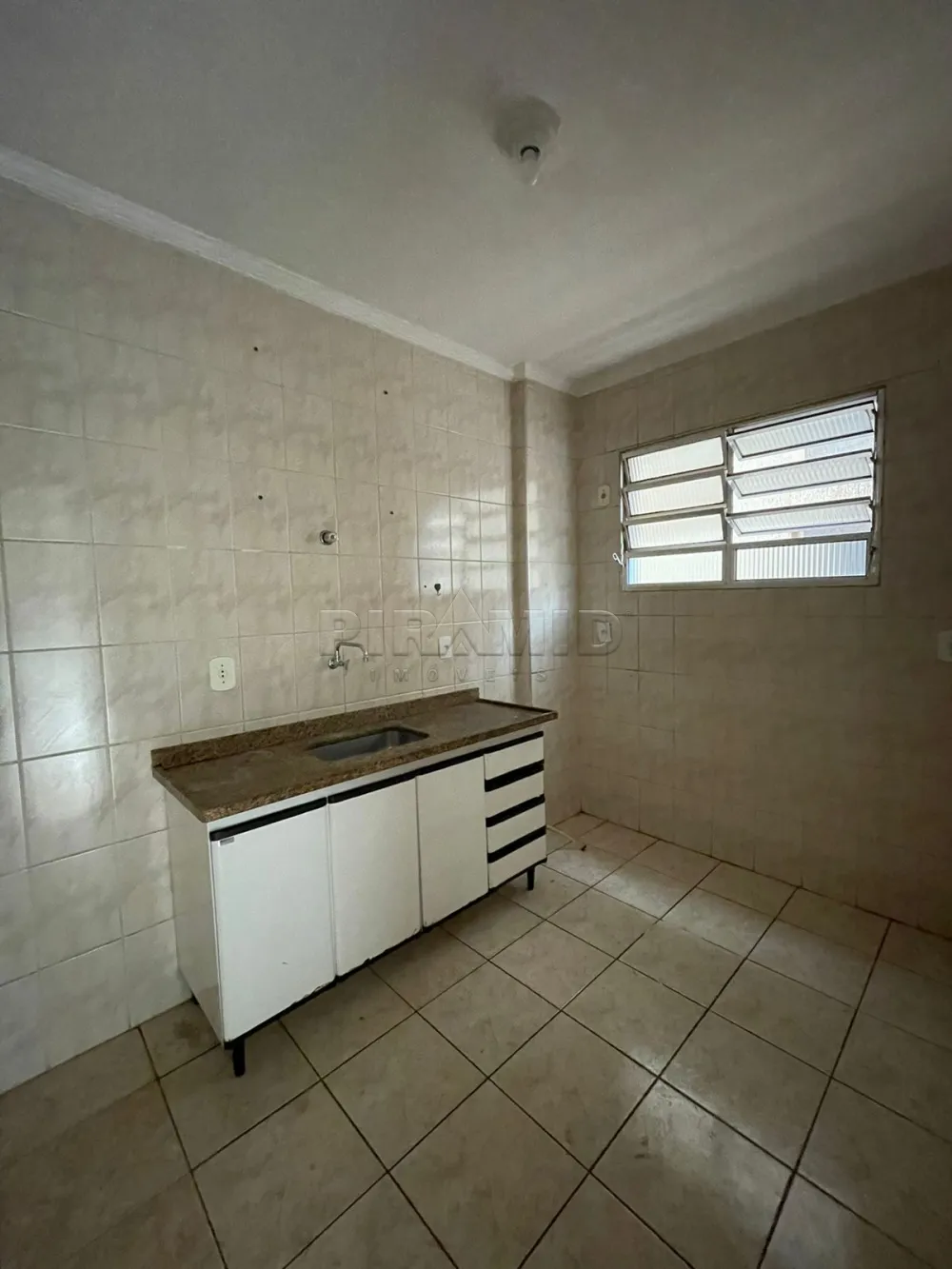 Alugar Apartamento / Padr&atilde;o em Ribeir&atilde;o Preto R$ 1.800,00 - Foto 18