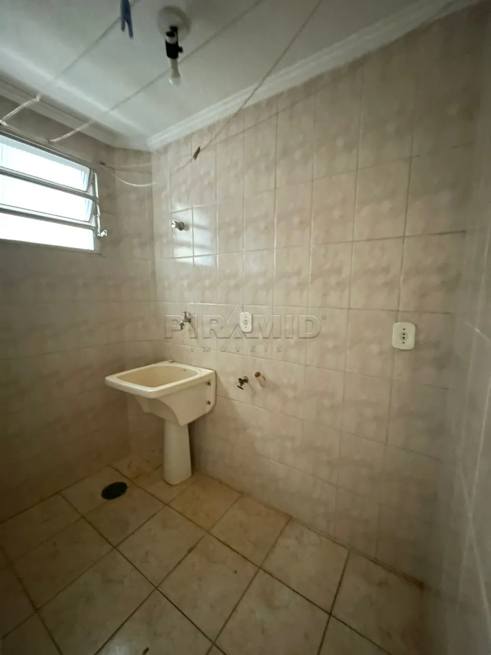Alugar Apartamento / Padr&atilde;o em Ribeir&atilde;o Preto R$ 1.800,00 - Foto 19