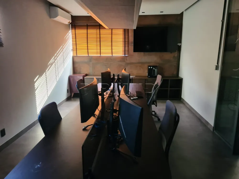 Alugar Comercial / Sal&atilde;o em Ribeir&atilde;o Preto R$ 14.000,00 - Foto 7