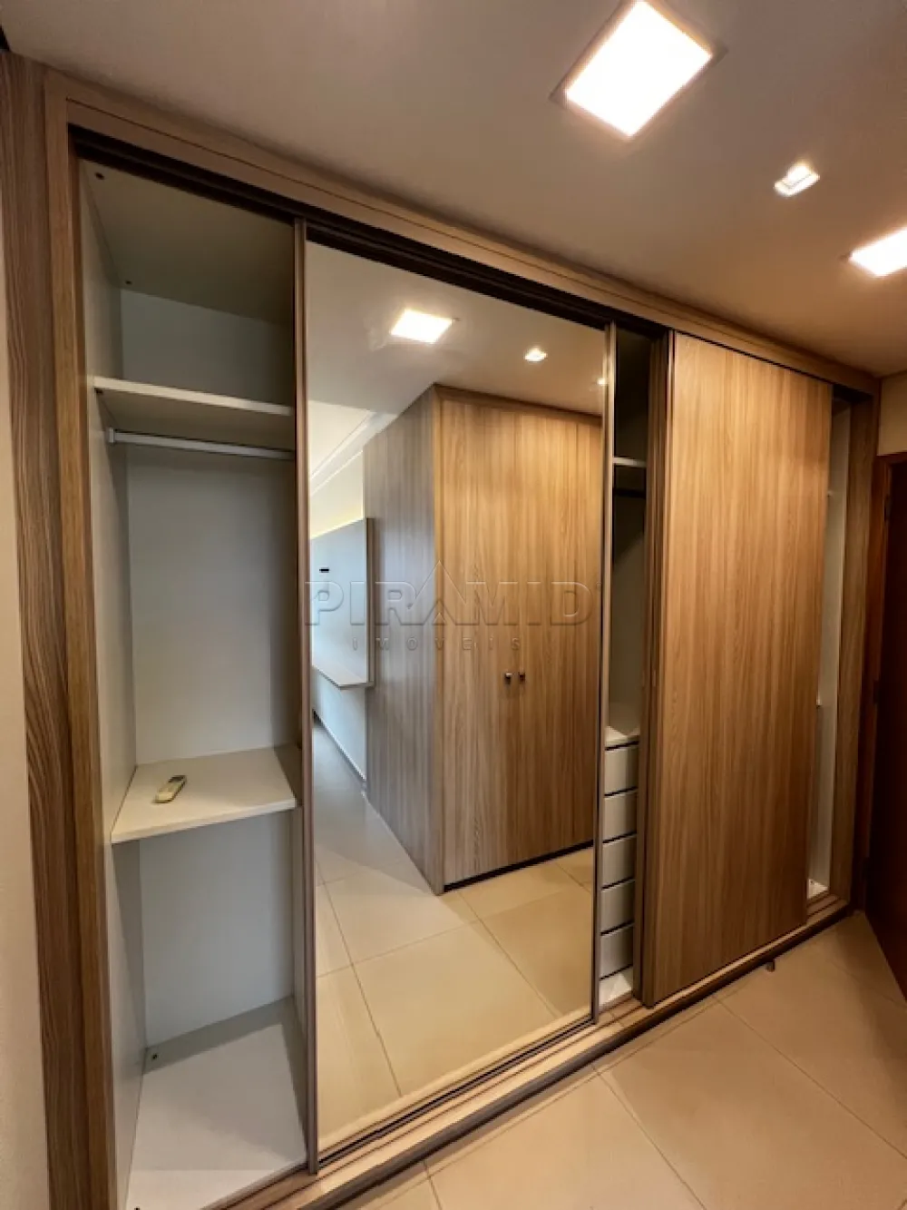 Alugar Apartamento / Padr&atilde;o em Ribeir&atilde;o Preto R$ 6.600,00 - Foto 19