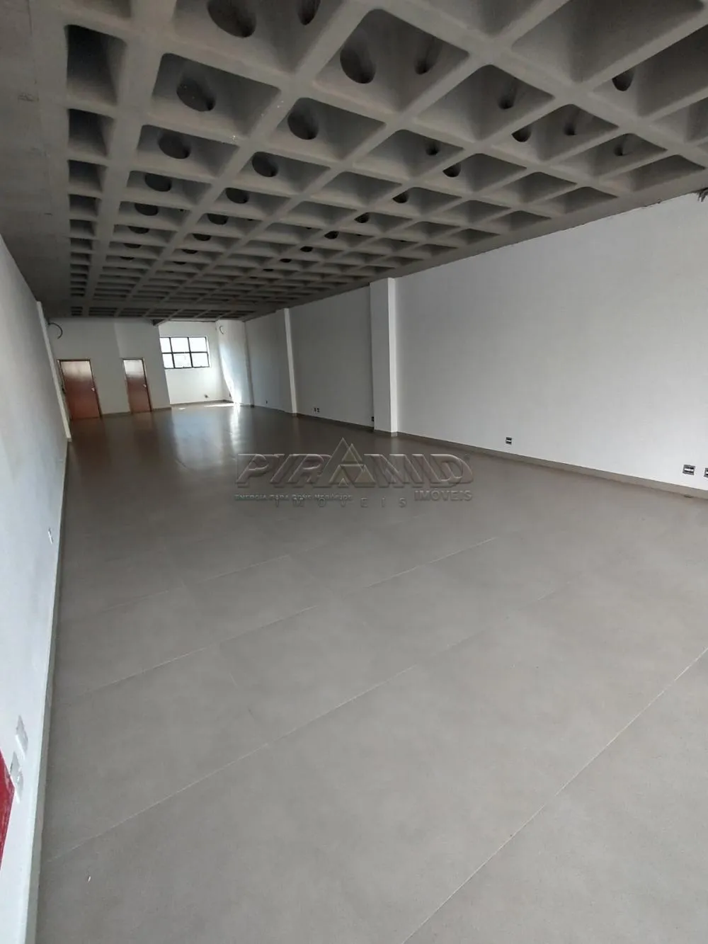 Alugar Comercial / Sala em Ribeir&atilde;o Preto R$ 22.000,00 - Foto 3