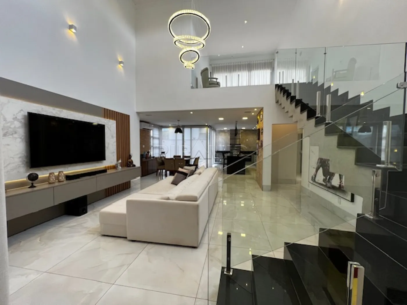 Alugar Casa / Condom&iacute;nio em Ribeir&atilde;o Preto R$ 11.800,00 - Foto 1