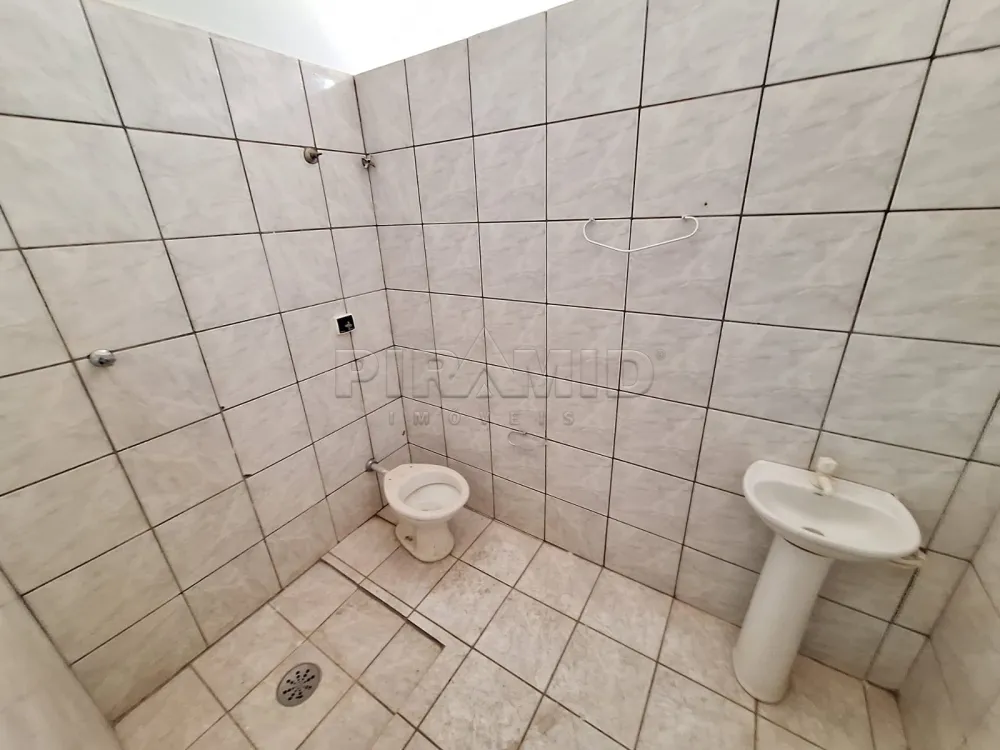 Alugar Casa / Padr&atilde;o em Ribeir&atilde;o Preto R$ 2.200,00 - Foto 4