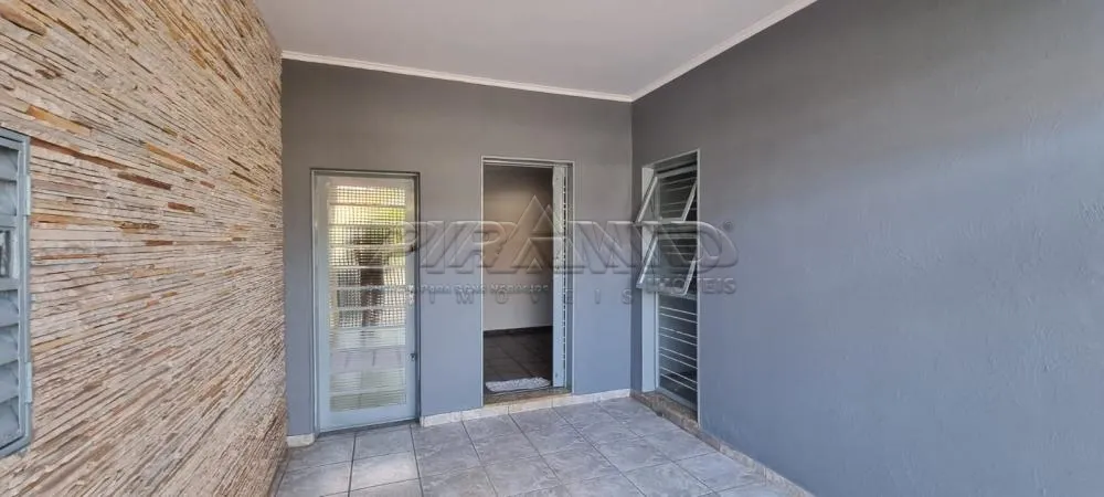Alugar Casa / Padr&atilde;o em Ribeir&atilde;o Preto R$ 2.500,00 - Foto 1