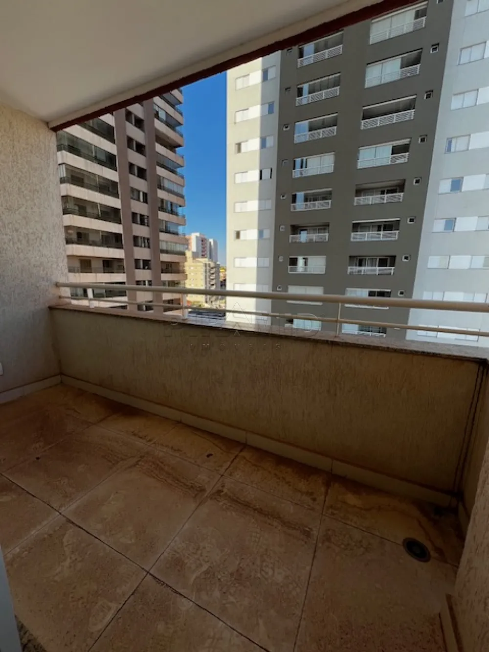 Alugar Apartamento / Padr&atilde;o em Ribeir&atilde;o Preto R$ 2.500,00 - Foto 3