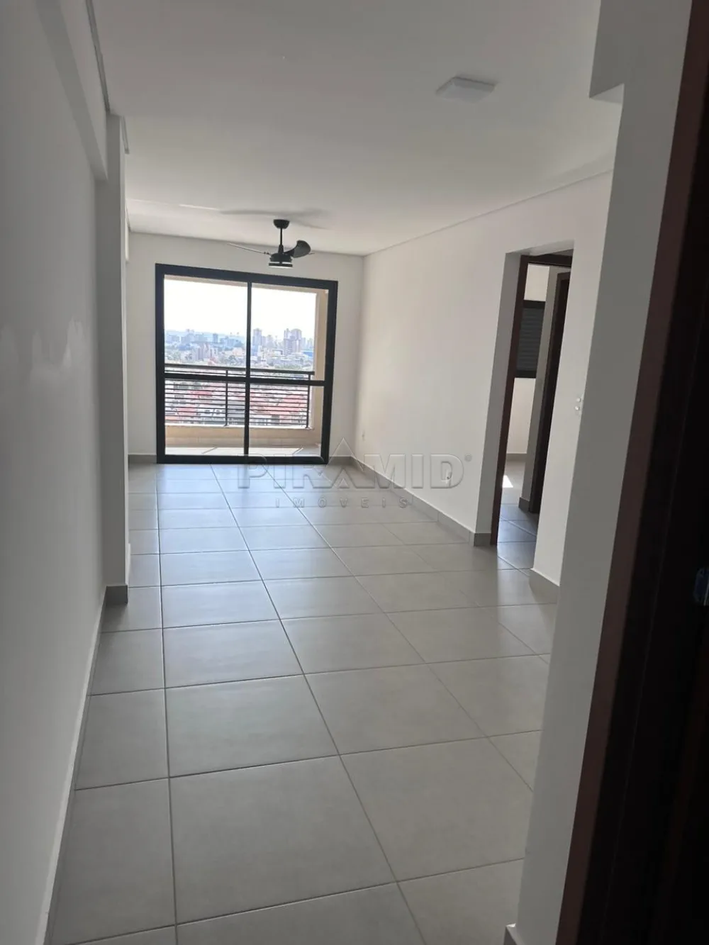 Comprar Apartamento / Padr&atilde;o em Ribeir&atilde;o Preto R$ 490.000,00 - Foto 1