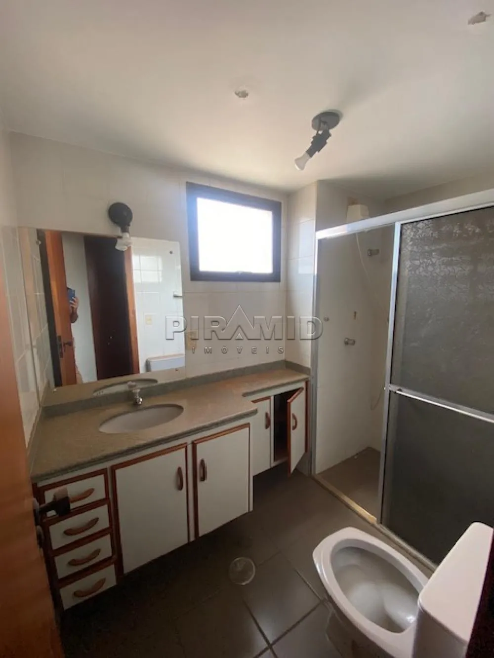 Alugar Apartamento / Padr&atilde;o em Ribeir&atilde;o Preto R$ 1.200,00 - Foto 13