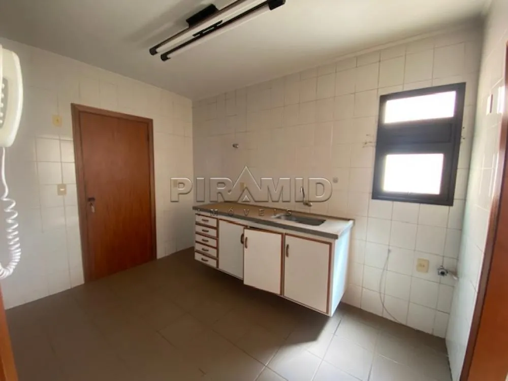 Alugar Apartamento / Padr&atilde;o em Ribeir&atilde;o Preto R$ 1.200,00 - Foto 17