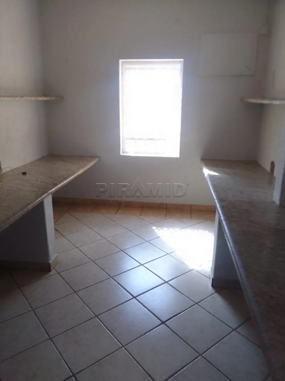 Alugar Comercial / Sal&atilde;o em Ribeir&atilde;o Preto R$ 1.500,00 - Foto 14