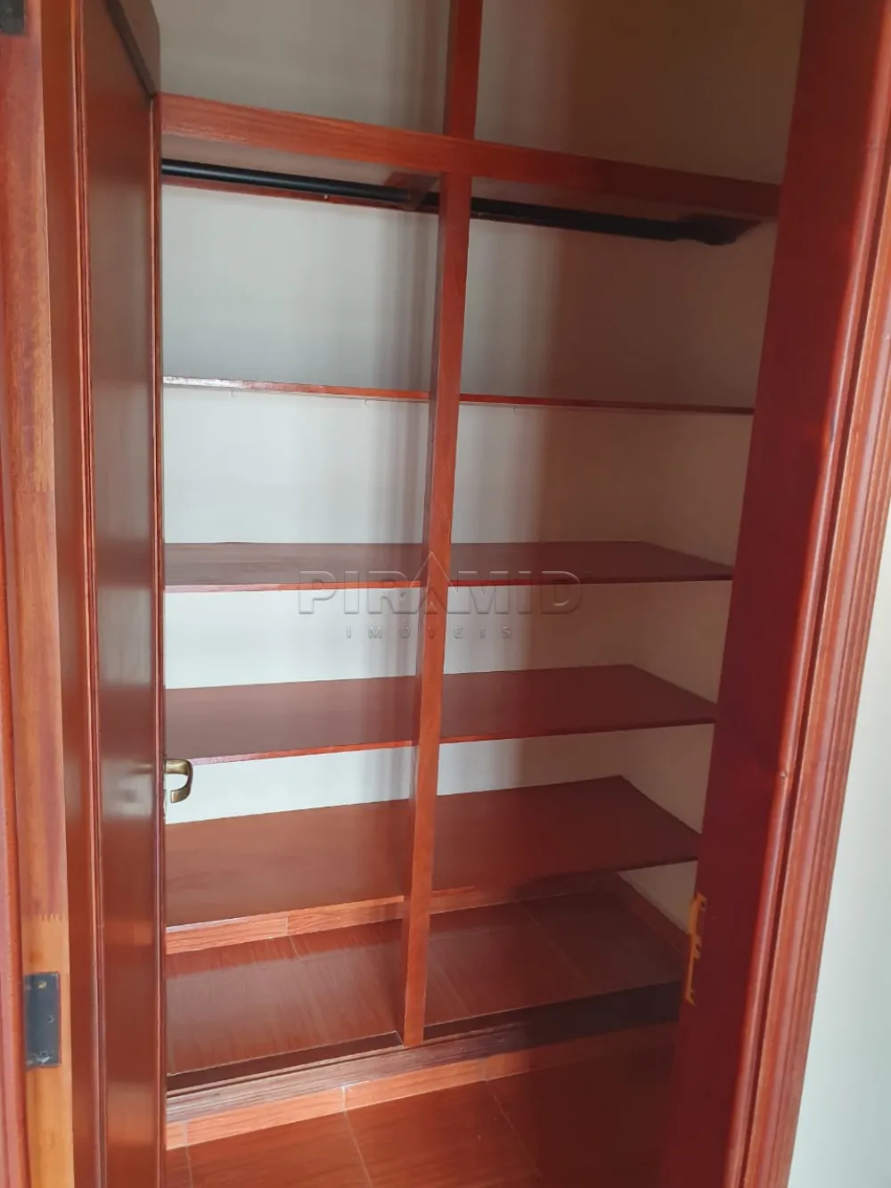 Comprar Casa / Padr&atilde;o em Cravinhos R$ 850.000,00 - Foto 12