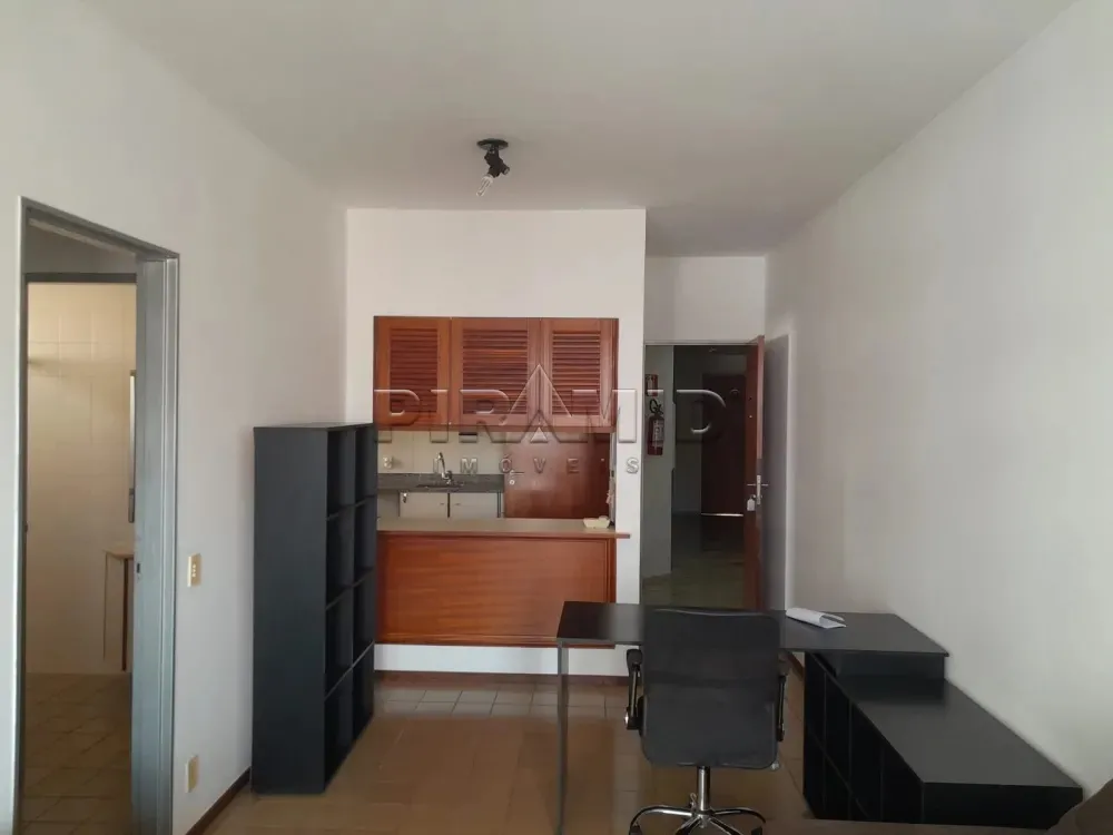 Alugar Apartamento / Padr&atilde;o em Ribeir&atilde;o Preto R$ 1.750,00 - Foto 2