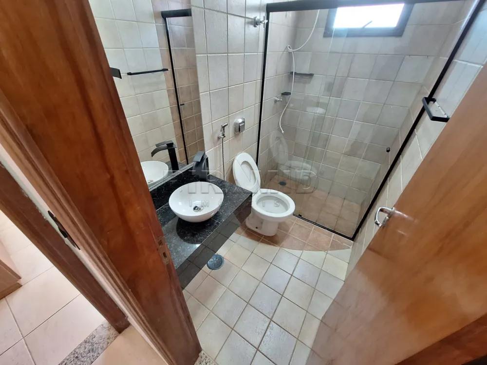 Alugar Apartamento / Padr&atilde;o em Ribeir&atilde;o Preto R$ 2.000,00 - Foto 10