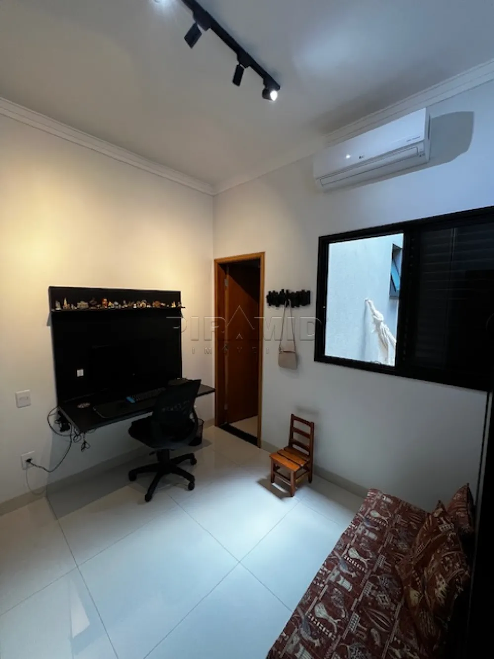 Alugar Casa / Condom&iacute;nio em Bonfim Paulista R$ 8.000,00 - Foto 10