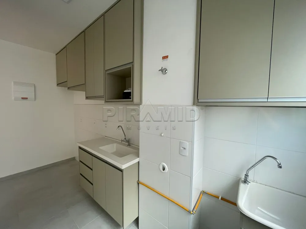 Alugar Apartamento / Padr&atilde;o em Ribeir&atilde;o Preto R$ 1.450,00 - Foto 4
