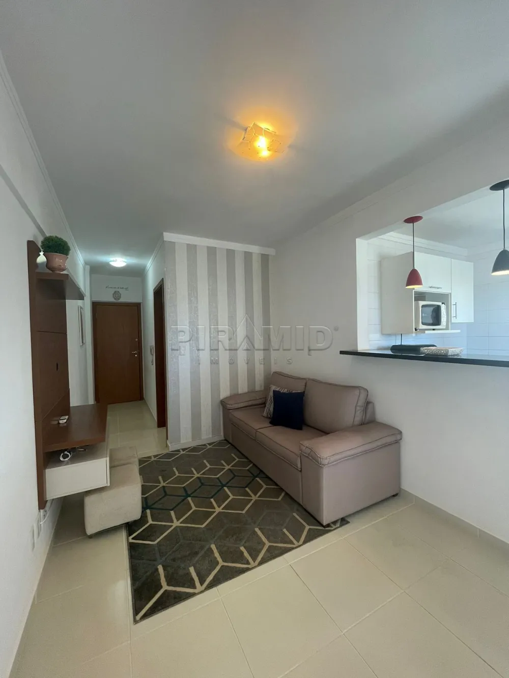 Alugar Apartamento / Padr&atilde;o em Ribeir&atilde;o Preto R$ 2.000,00 - Foto 3