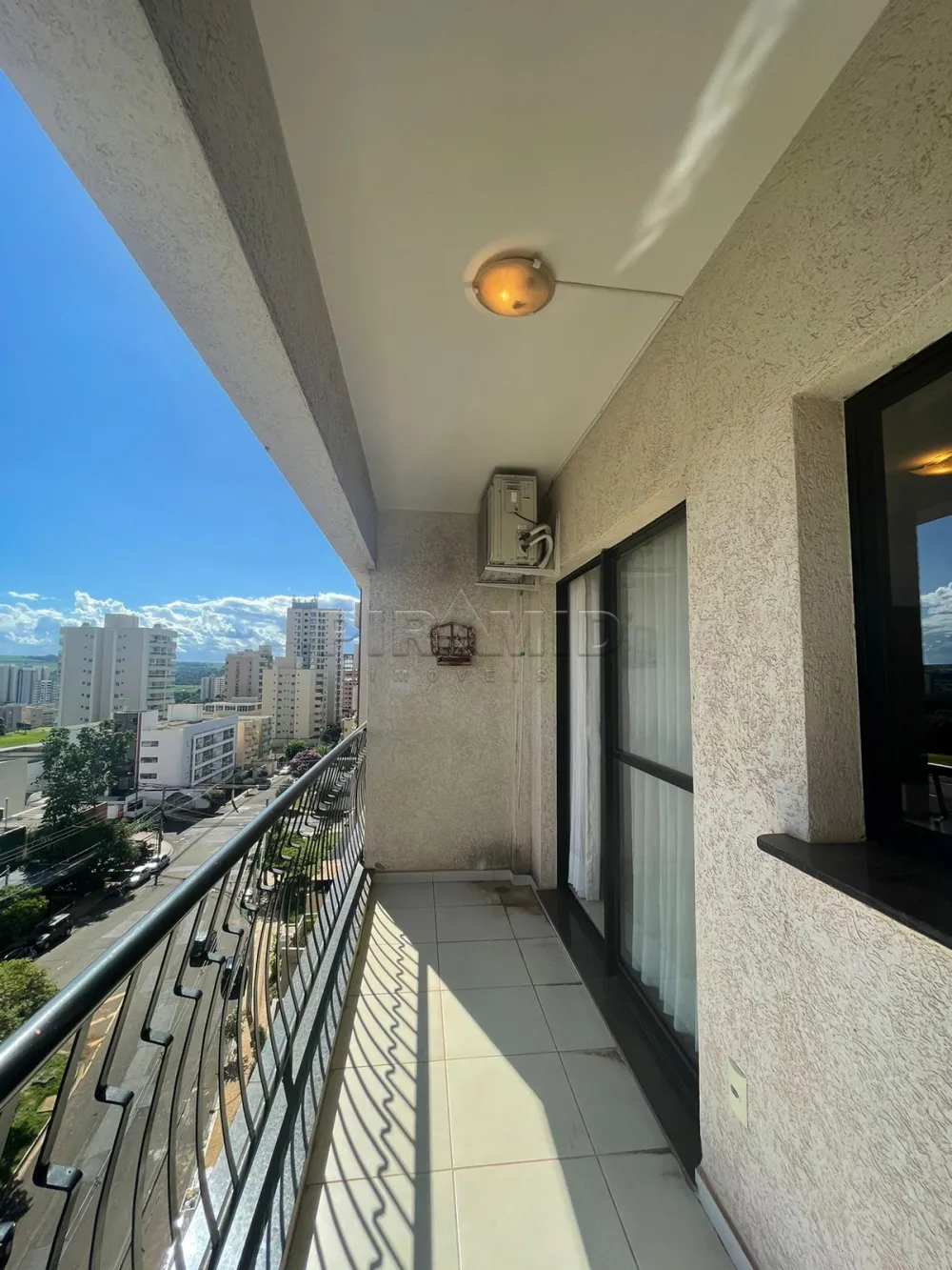 Alugar Apartamento / Padr&atilde;o em Ribeir&atilde;o Preto R$ 2.000,00 - Foto 10