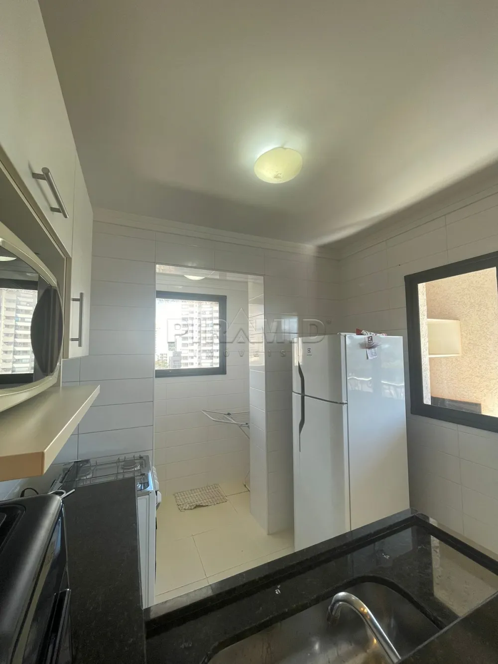 Alugar Apartamento / Padr&atilde;o em Ribeir&atilde;o Preto R$ 2.000,00 - Foto 15