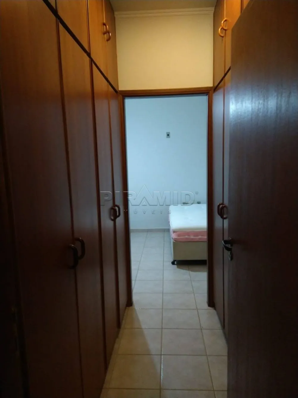 Comprar Casa / Padr&atilde;o em Ribeir&atilde;o Preto R$ 850.000,00 - Foto 17