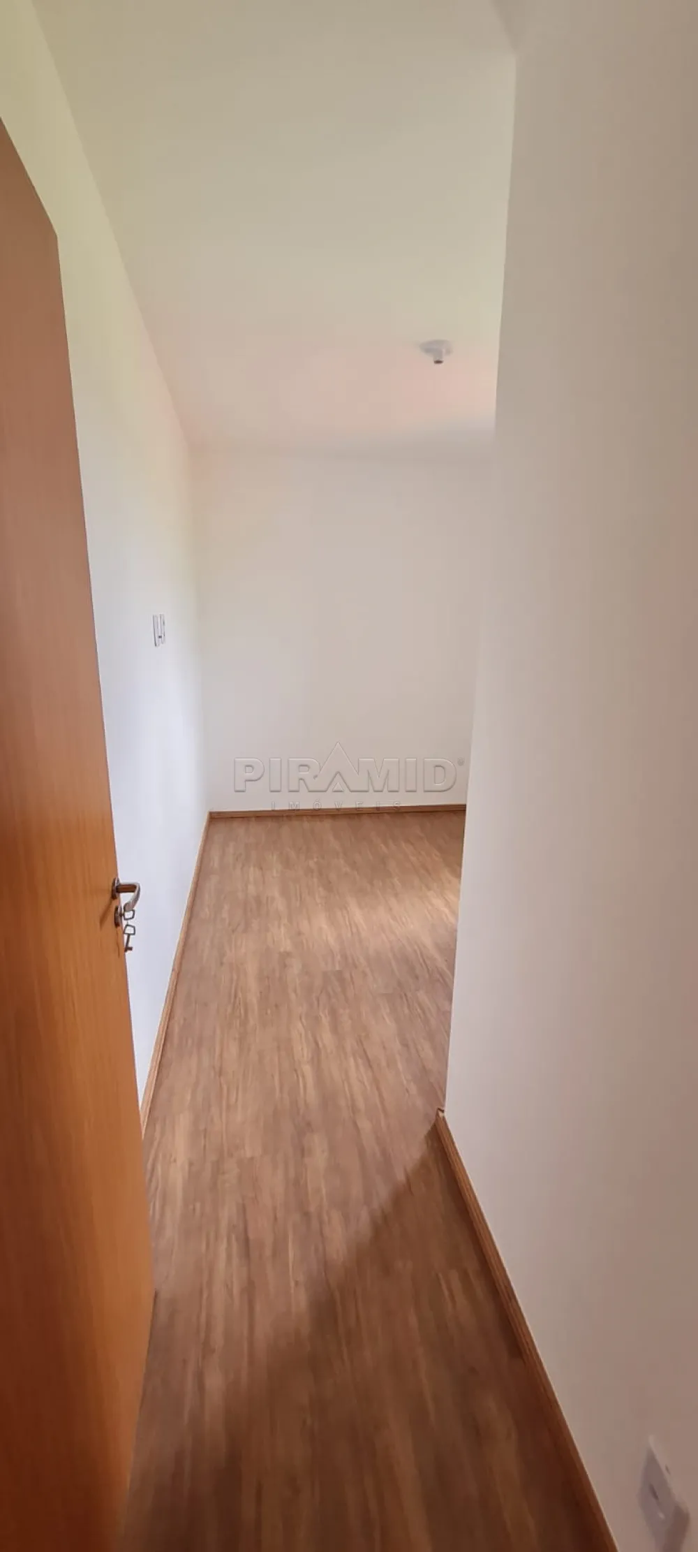 Alugar Apartamento / Padr&atilde;o em Ribeir&atilde;o Preto R$ 1.800,00 - Foto 9